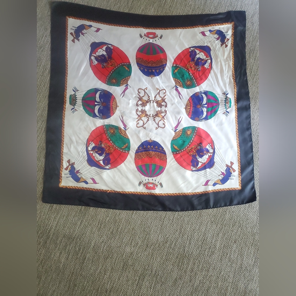 Scarf vintage celestial-style